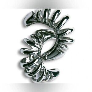 New ZARA Twisted Hoop Earrings New 🔥✨✨✨ with gift box